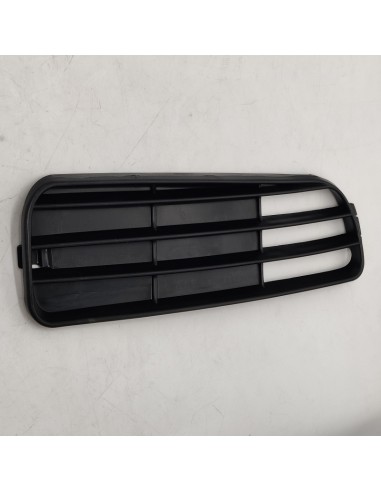 Rejilla delantera derecha paragolpes Audi 80 B4