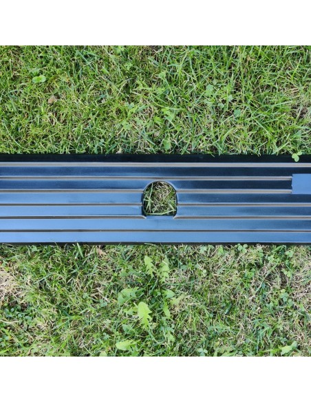 Rejilla portón trasero moldura protectora maletero Peugeot 205