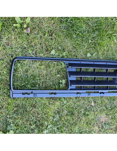 Rejilla calandra Volkswagen Jetta 16585365301C