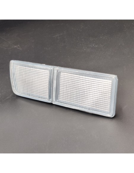 Tulipa frontal izquierdo blanca Volkswagen Golf III MK3 1H0941777 Tulipa frontal izquierdo blanca Volkswagen Golf III MK3 1H0941777