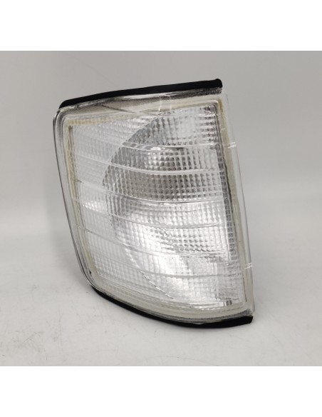 Piloto intermitente delantero derecho blanco Mercedes-Benz W201 8207821