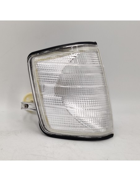 Piloto intermitente delantero derecho blanco Mercedes-Benz W201 8207821