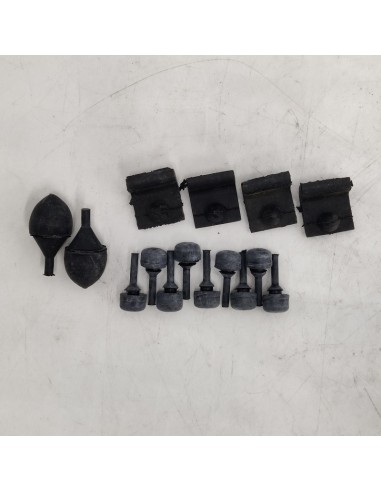 Juego de gomas topes capó delantero y trasero SEAT 600