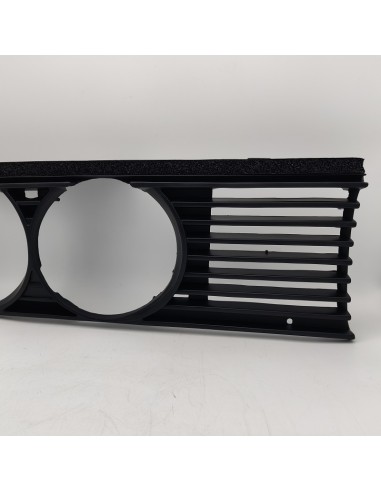Calandra rejilla derecha negro BMW E30 51131876092