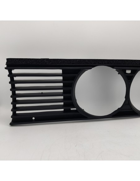Calandra rejilla izquierda negra BMW E30 51131876091
