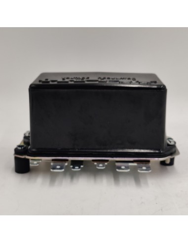 Regulador de dinamo SEAT 600. Alternativo a Femsa GRC 1212