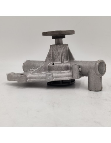 Bomba de agua BMW E12 BMW E21 BMW E28 BMW E30 11510789821 11511258147 11511258355 11511258701 11511258932 11511258933