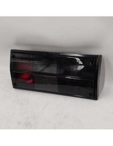 Piloto trasero derecho ahumadoVolkswagen Transporter T3 251945112DR