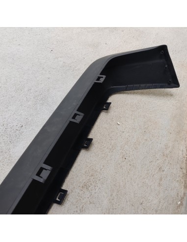 Moldura protector parachoques trasero Mercedes-Benz 190 W201 A2018850521