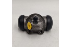 Bombín cilindro de freno delantero derecho Renault 4, Renault 6, Renault 4CV 770052340