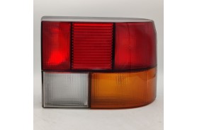 Piloto trasero derecho Renault 19 GTX, Renault 19 GTS 7701033776