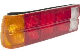 Piloto trasero izquierdo BMW E30 63211370677 Modelos 1982 a 1987. recambio de nueva fabricación, no original, sin portalámparas