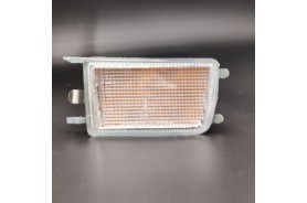 Piloto delantero izquierdo blanco VOLKSWAGEN GOLF MK3 1H0953049D Piloto delantero izquierdo blanco VOLKSWAGEN GOLF MK3 1H0953049D