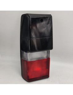 Piloto trasero izquierdo negro rojo NISSAN PATROL III/2 Station Wagon (W260) 2.8 TD 26555C8500 065200