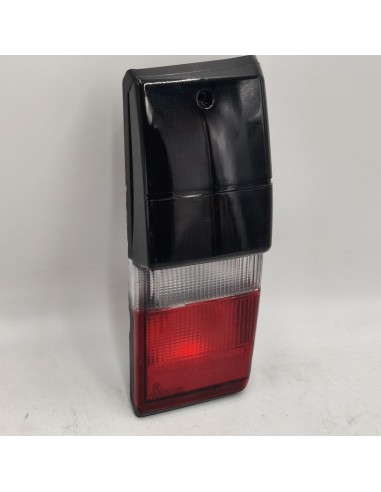 Piloto trasero derecho negro rojo NISSAN PATROL 26550C8500 065201