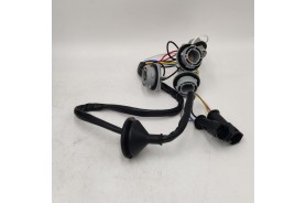 Piloto trasero izquierdo negro rojo NISSAN PATROL III/2 Station Wagon (W260) 2.8 TD 26555C8500 065200