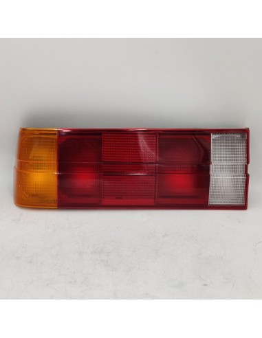 Piloto trasero izquierdo BMW E30 63211370677