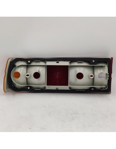 Piloto trasero derecho BMW E30 63211370678