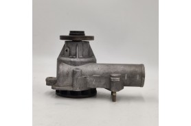 Bomba de agua SEAT 132 primera serie