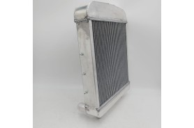 Radiador aluminio tipo montaña Renault 4CV 750, alta capacidad
