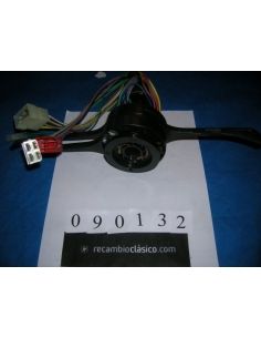 Mando de luces color negro para Seat 132. 