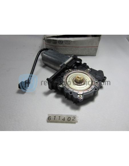 Motor elevalunas derecho Volkswagen Polo 6N3959802B