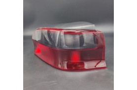 Piloto intermitente trasero derecho fumé y rojo Citroen SAXO 6351F7