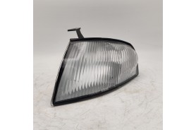 Piloto intermitente delantero izquierda blanco MAZDA 323 B25D51060B