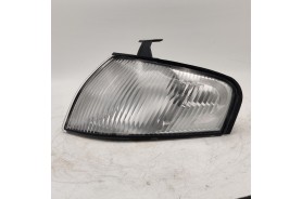 Piloto intermitente delantero izquierda blanco MAZDA 323 B25D51060B