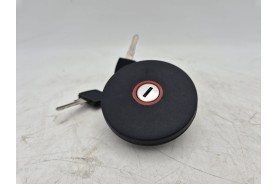 Tapón deposito gasolina Audi 80 867201551