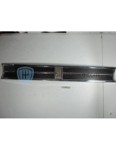 Comprar Calandra Seat 850 especial lujo 4 puertas online