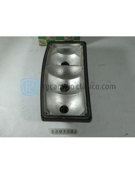 Comprar Piloto trasero izquierdo Seat 131 familiar online