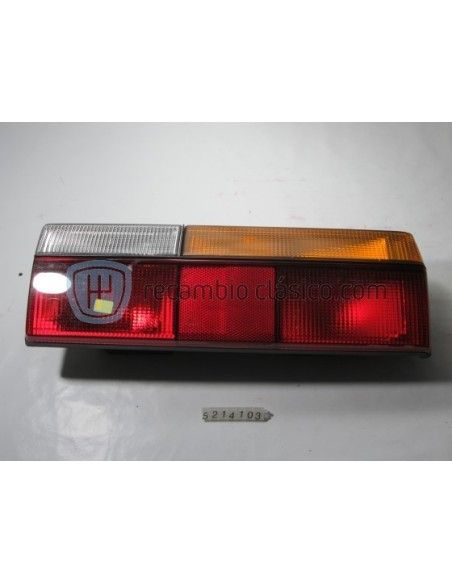 Comprar Piloto trasero derecho Volkswagen Polo Classic HELLA