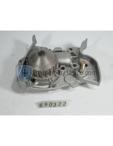 Comprar Bomba agua Renault Clio, Megane, Kangoo online