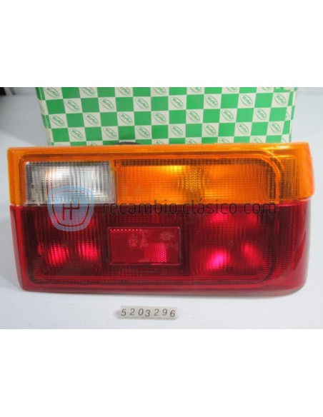 Comprar Piloto trasero derecho Renault 9 online
